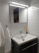 Refurbished studio La Guitoune