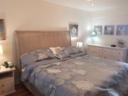 Oceanfront Newly Renovated, Great Location, King