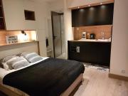 Studio rénové avec parking - Aix les Bains Hyper Centre - 10mn Lac du Bourget