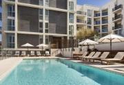 Luxe on Hollywood Blvd 2BR with FREE PARKING
