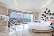 Top Sanya