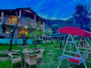 Munnar Tea Estate Cottage and Resort - Away From City Hustle