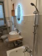 Home & Holiday Bizzozzero