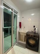 Encanto das Águas 106 - Apto Beira Mar Pé na Areia - 4 quartos - Praia do Forte - Cabo Frio - Alto Padrão