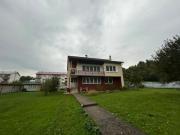 House with mountain views and garden by the stream