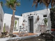 Stylish getaway with secluded Patio in lava Finca