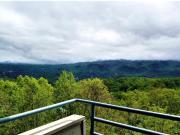 Smoky, Rustic and Relaxing Studio Views Pools Wifi