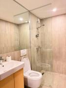 Woods Inn Kokta-Mitarbi