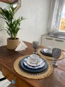 Anitápolis central -apartamento com jardim