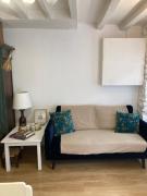 Maison Cosy et Typique au Coeur de Maule