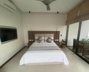 Cozy homestay in Thalawathugoda with pool, entertainment & more!