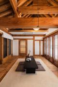 Luxury Hanok Sangseon Heritage Hanok-W
