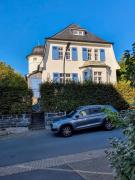 Villa Meschede mit Garten