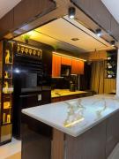 شقه ارضي بحديقه خاصه