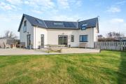 4 Bed in Aberarth oc-g30835