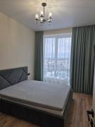 Дизайнерська квартира з видом з 14 поверху