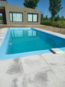 Casa a estrenar En Trapiche - Pileta privada