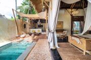 THE WHITE SHELL Luxurious Glamping Villa