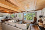Yama Cabin - 5 min walk to the village, EV plug, hot tub, kid & pet friendly