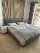 Spa Apartment A8 s veľkou terasou