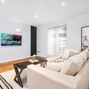 Spacious 2 Bed City Centre Apartment - Secure Parking - Birmingham - Netflix 1LEX