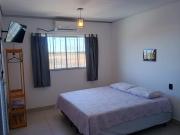 Studio completo, Ar, Tv, Wifi, perto de tudo