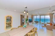 THE SONG - Seaview Apartment - Free Pool & Near Beach