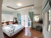 ป้านวย เกสเฮ้าท์ บ้านรักไทย