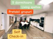 Bob Residence- Chic Penthouse