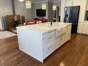 Gold Coast Countryside, Near Theme Parks and Beach