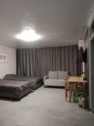 Popular Muang Thong Thani Condo, Building T9, Floor 8, Room 13