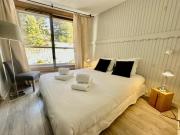 NEW 4 pp design appartment, ski in-out, mountain view