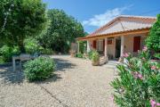 Maison avec jardin proche plages & village