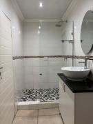 23 on Camden Road Guesthouse