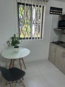 Apartaestudio, 1 piso con entrada autónoma