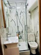 Apparemment - Tour Eiffel - Grenelle