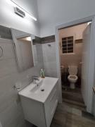 Gousa Urban Stay 2 Min Walk to Metro & Free Parking