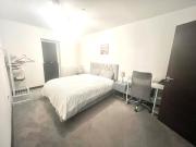 LUXURIOUS 2Bed in Dartford City Centre with parking