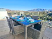 Casa Banderas Two bedroom mountain & sea view apartment Near La Cala de Mijas