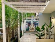 Suite with bathroom and private terrace in the center