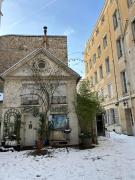 Le Saint Louis, 5 minutes walking from castle