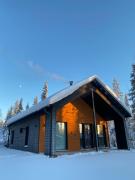 Villa Luokka, Iso-Syöte