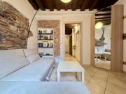 Near Aquarium - Historic Centre & Old Port