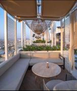 Urban Stay Grand Anukampa with Gym and Pool