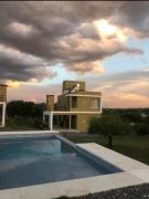 Cuatro Elementos Housing