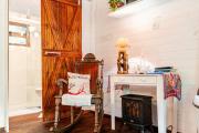 Petite cabin rustic
