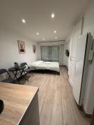 À deux pas de la gare -Studio