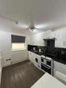 Studio Flat by Belsize Park