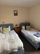 Top Low Borrowbridge