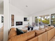 Eagle Heights - Elevated Oasis with Pool & Sea Views